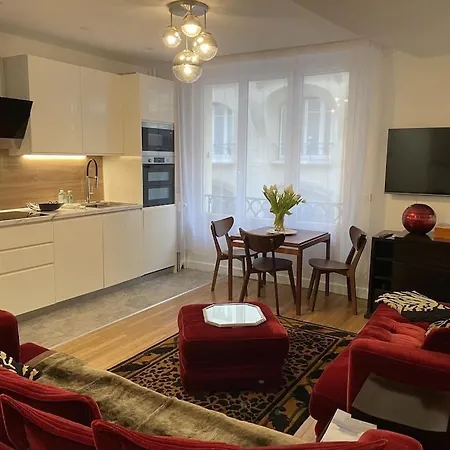 Appartamento Cosy, Chic, Touristique Parigi